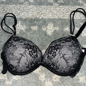 32C VS PushUp Bra